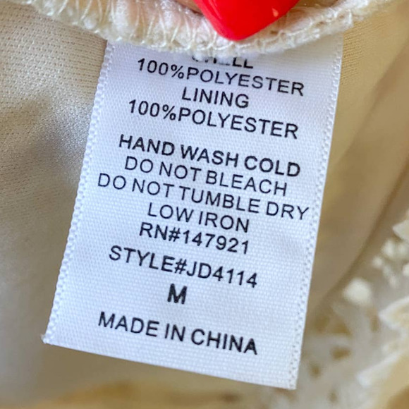 THE IMPECCABLE PIG Women's Cream Lace Sleeveless Mini Sheath Dress size M - Picture 11 of 11